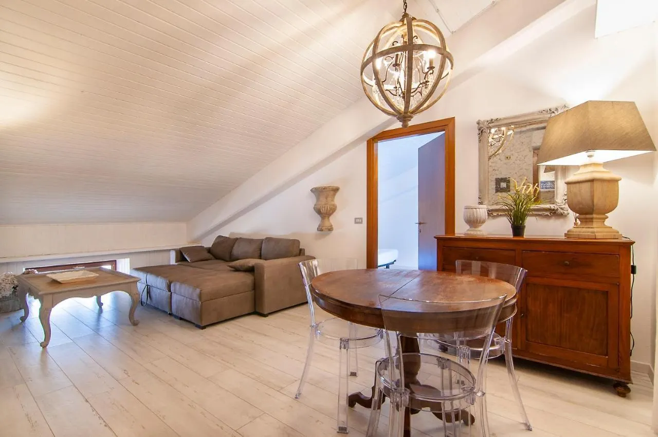 Apartamento Dimore Verona Italia