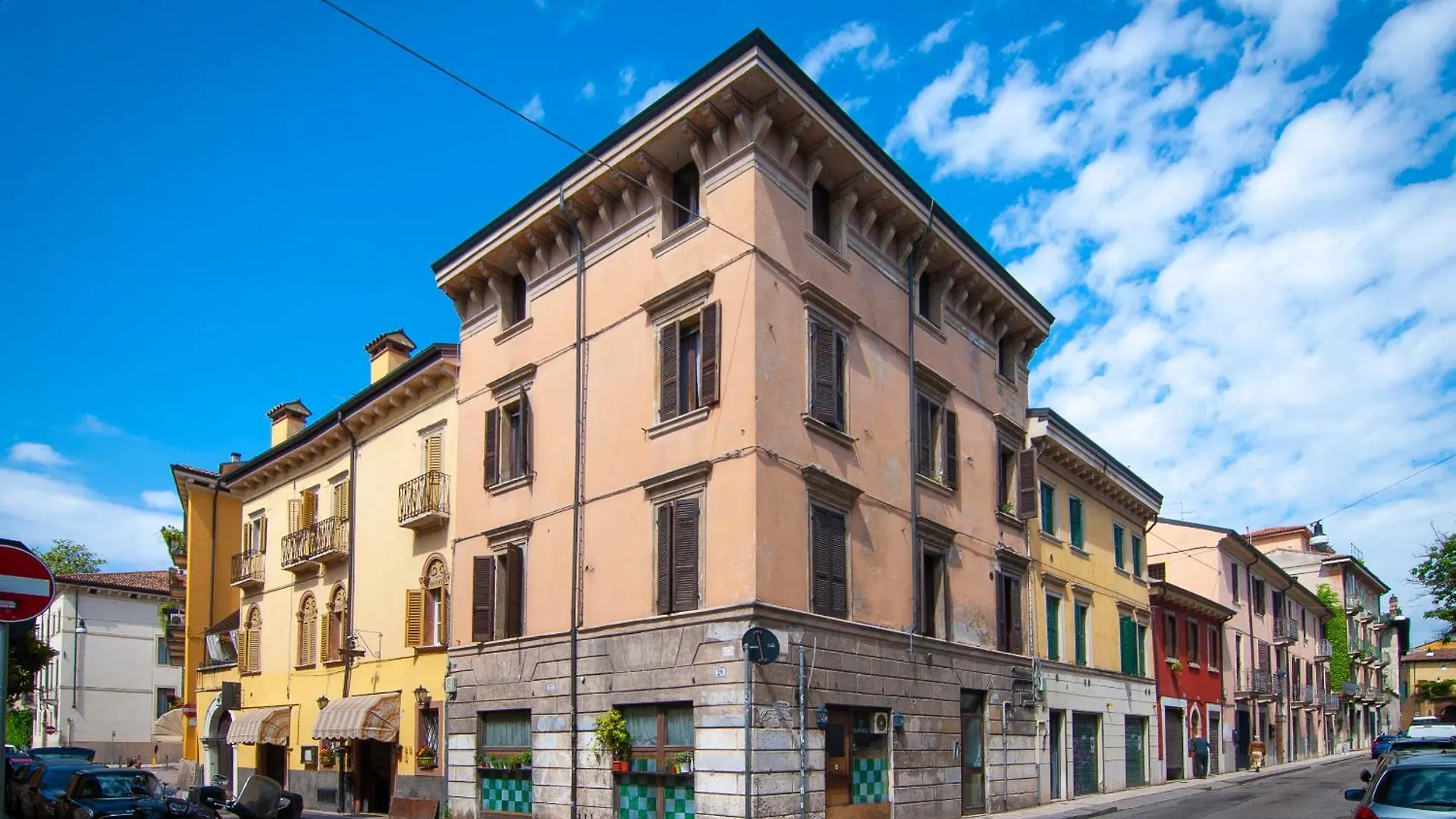 Dimore Verona Apartamento